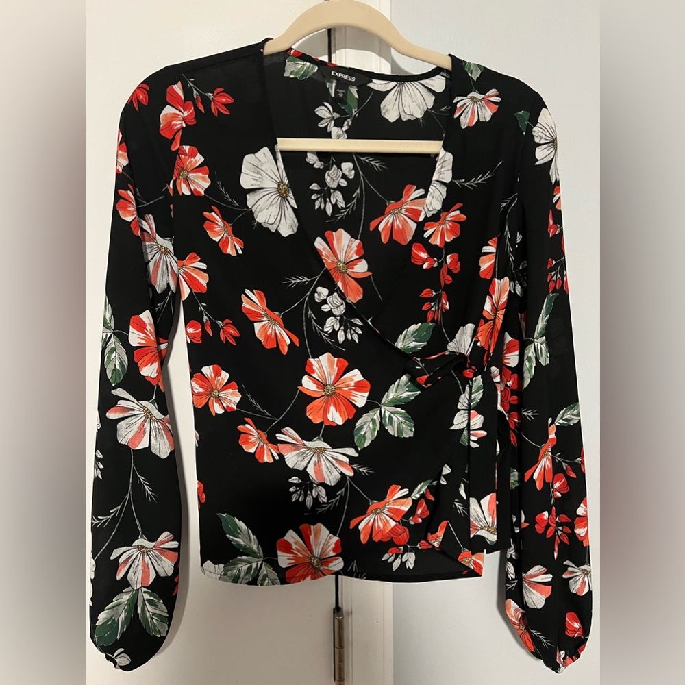 Floral express blouse